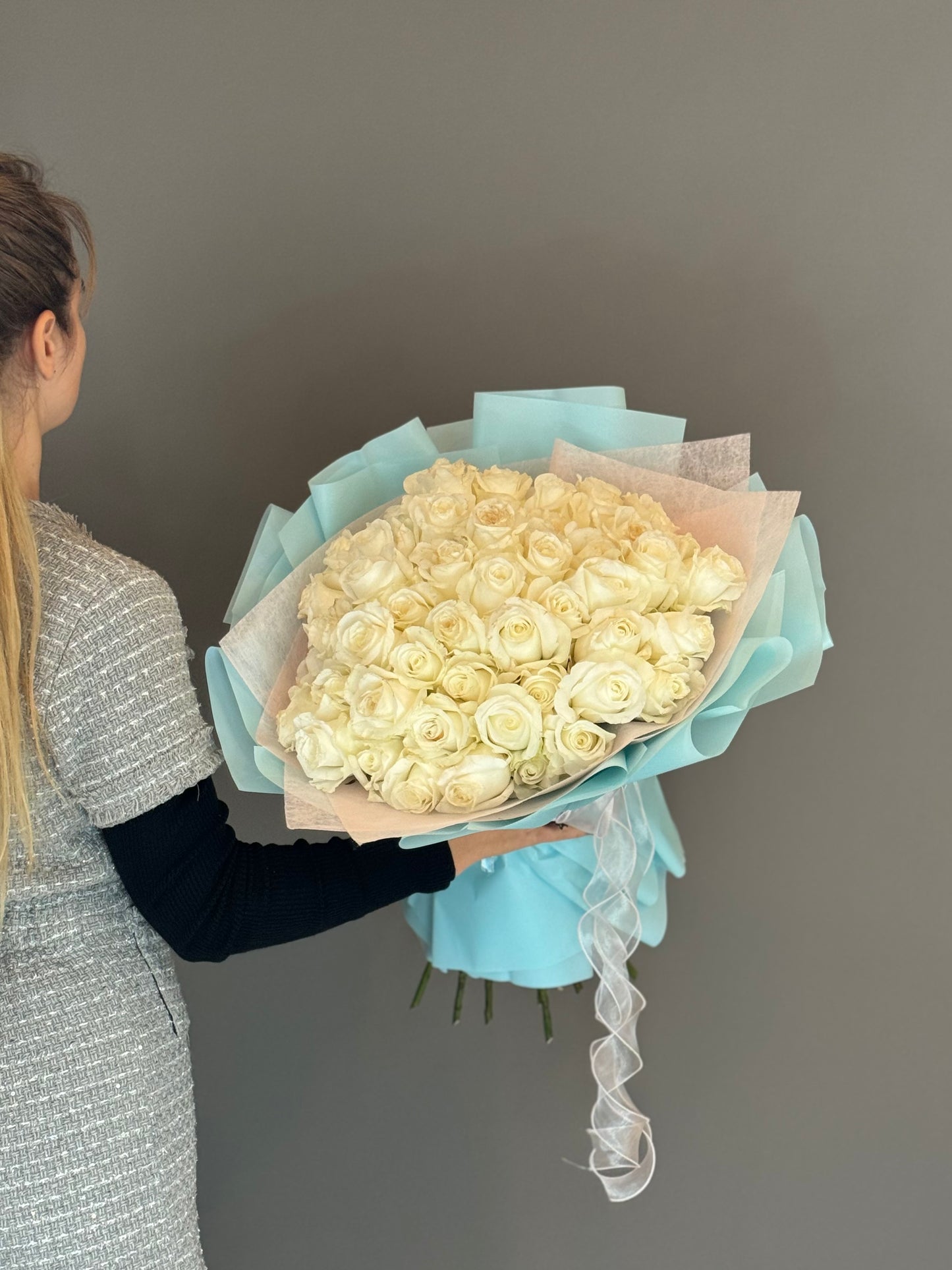 White Roses. 50 stems.