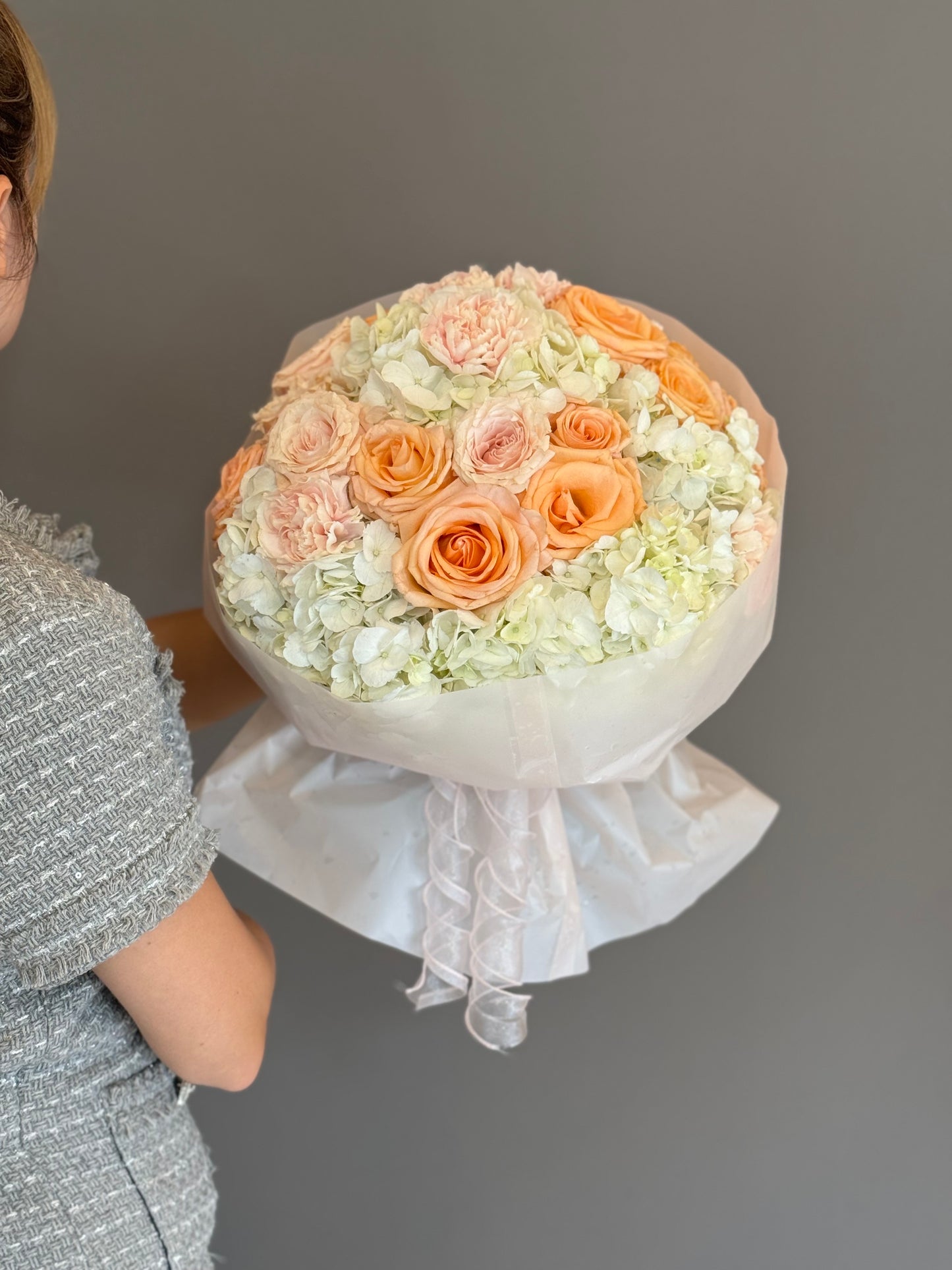 Baby's Breath. Color Mix of Roses, Carnation, Hydrangea.